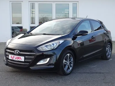 Hyundai i30 1.6 GDI Passion... 