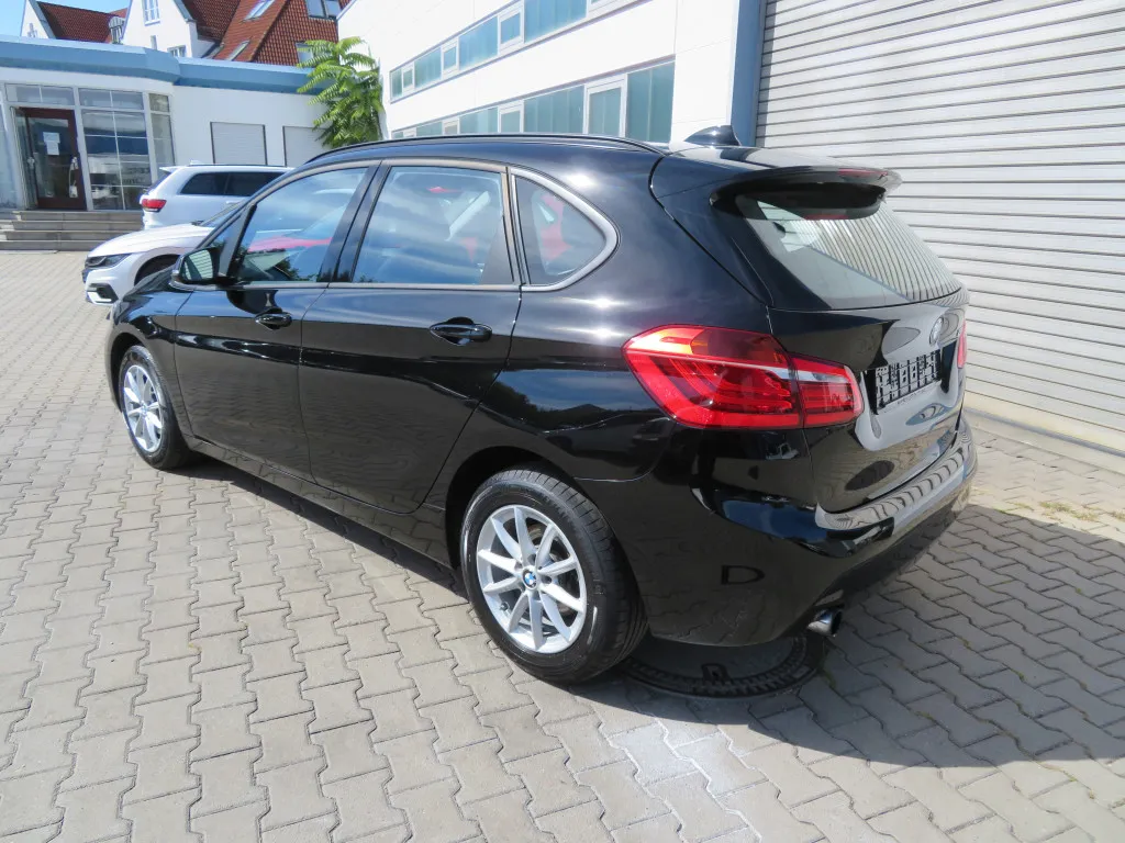 BMW 218 ACTIVE TOURER I ADVANTAGE*NAVI*VOLL LED*PANO Image 4